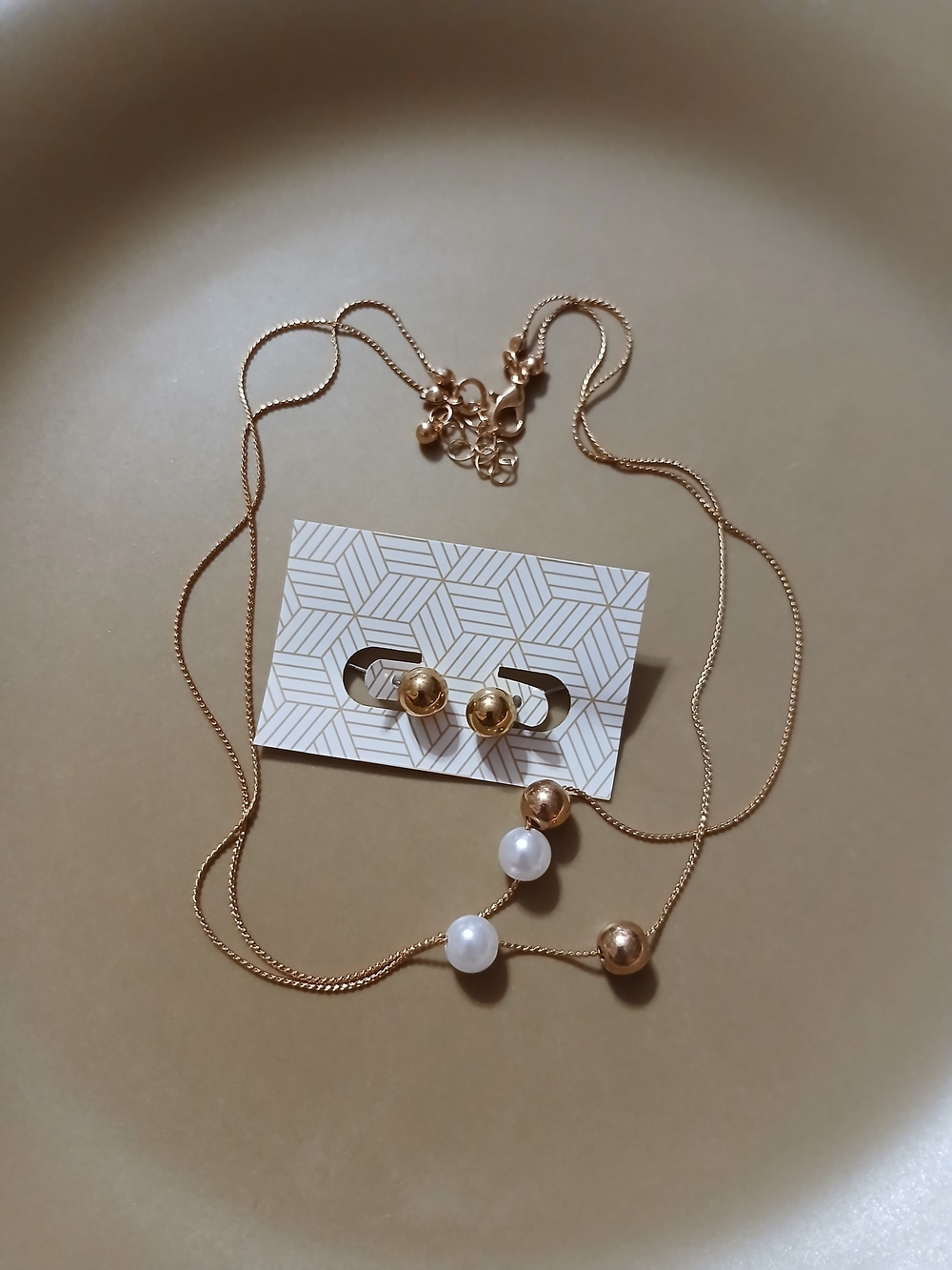 Gold Tone Pearl Accent Necklace and Stud Earrings Set